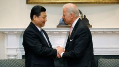 El líder chino Xi felicita a Biden mientras Trump planea duras medidas contra su régimen