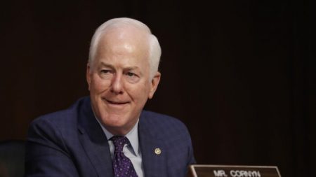 Senador John Cornyn gana elección en Texas y conquista su cuarto mandato