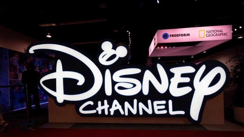 La compañía informó el 3 de diciembre de 2020 en un comunicado del cese de operaciones tanto de Radio Disney -con más de dos décadas de antigüedad- como de Radio Disney Country, mientras que la división latinoamericana seguirá operando al formar parte de un contrato independiente. EFE/EPA/ADAM S DAVIS/Archivo