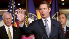 Denuncia del GOP exige a Comité de Ética de Cámara investigar a Swalwell por reporte sobre espía del PCCh