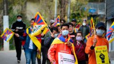 Tibetanos celebran votación de ley de EEUU que condena interferencia de China en elección de Dalai Lama