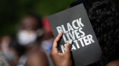 Policías de California demandan a la ciudad por haber permitido mural de Black Lives Matter