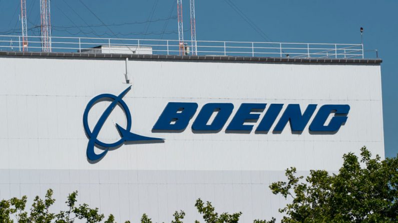 El exterior de las instalaciones de Boeing se muestra en el Boeing Field el 28 de julio de 2020 en Seattle, Washington (EE.UU.). (David Ryder/Getty Images)
