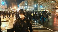 Al menos 4 apuñalamientos y 23 arrestados tras enfrentamientos entre manifestantes en Washington