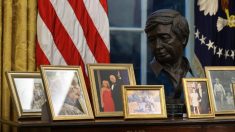 Biden retira retrato de Andrew Jackson, busto de Churchill y banderas militares del Despacho Oval