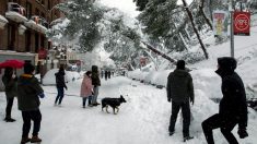 Un temporal causa dos muertos en España y colapsa Madrid con una gran nevada