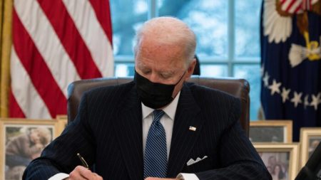 Confirman con rapidez las nominaciones de Biden para su gabinete