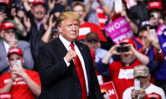 El presidente Donald Trump en un mitin de MAGA en Grand Rapids, Mich., el 28 de marzo de 2019. (Charlotte Cuthbertson/The Epoch Times)