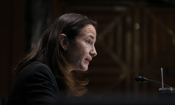 Avril Haines habla durante su audiencia de confirmación ante el Comité de Inteligencia del Senado, en Washington, el 19 de enero de 2021. (Joe Raedle/Getty Images)