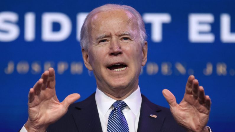 El presidente electo Joe Biden pronuncia un discurso en Wilmington, Delaware, el 7 de enero de 2021. (Chip Somodevilla/Getty Images)