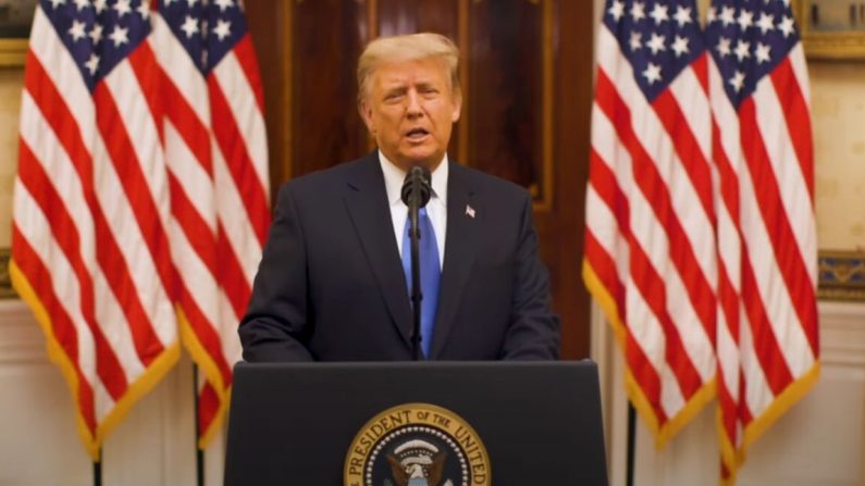 El presidente Donald Trump pronunció su discurso de despedida el 19 de enero. (Casa Blanca/YouTube)