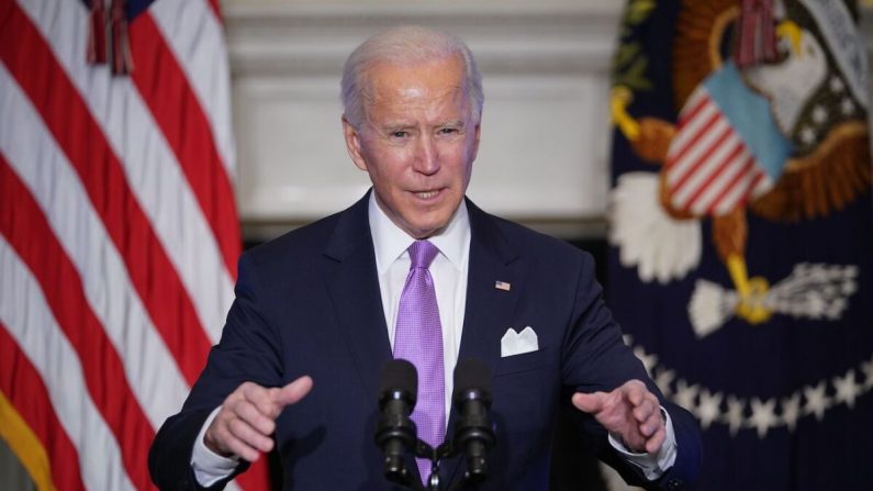 El presidente Joe Biden habla en la Casa Blanca el 26 de enero de 2021. (Mandel Ngan/AFP vía Getty Images)
