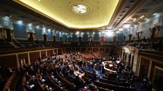 Se reanuda la sesión conjunta del Congreso y Pence condena la violencia