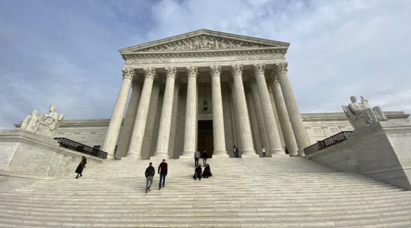 La Corte Suprema de EE.UU. en una imagen en Washington el 1 de febrero de 2020. (Daniel Slim/AFP a través de Getty Images)
