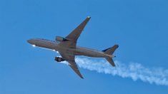 Investigadores publican primeros resultados de pesquisa sobre motor que explotó en vuelo de United