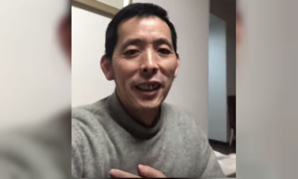 Fang Bin en un vídeo publicado el 4 de febrero de 2020. (Captura de pantalla/YouTube)