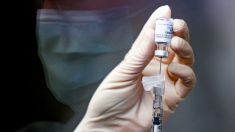Un segundo centro de vacunación detiene operaciones tras reacciones adversas a la vacuna de Johnson & Johnson