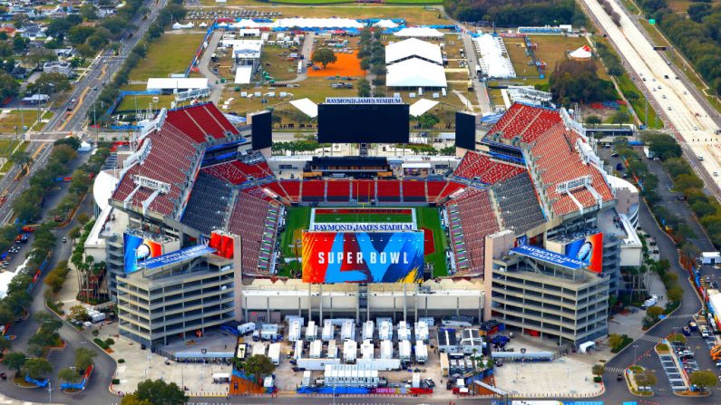 Una vista aérea del estadio Raymond James antes del Super Bowl LV el 31 de enero de 2021 en Tampa, Florida (EE.UU.). (Foto de Mike Ehrmann / Getty Images)