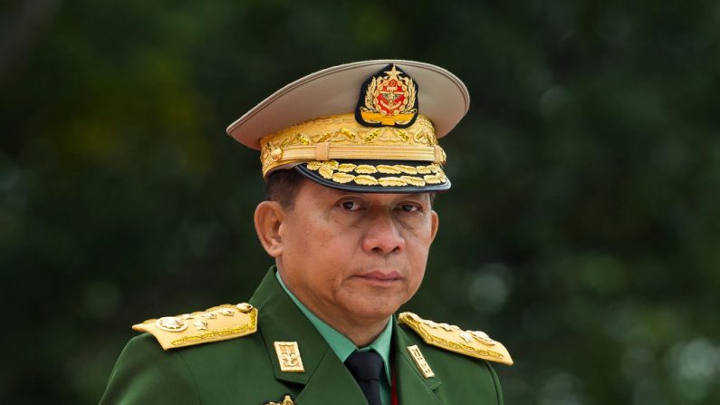 El general en jefe de Birmania, Min Aung Hlaing, comandante en jefe de las fuerzas armadas de Birmania, foto tomada en Rangún (Birmania) el 19 de julio de 2018. (Ye Aung Thu / AFP a través de Getty Images)