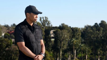 Tiger Woods está «despierto y receptivo» en el hospital tras un grave accidente automovilístico