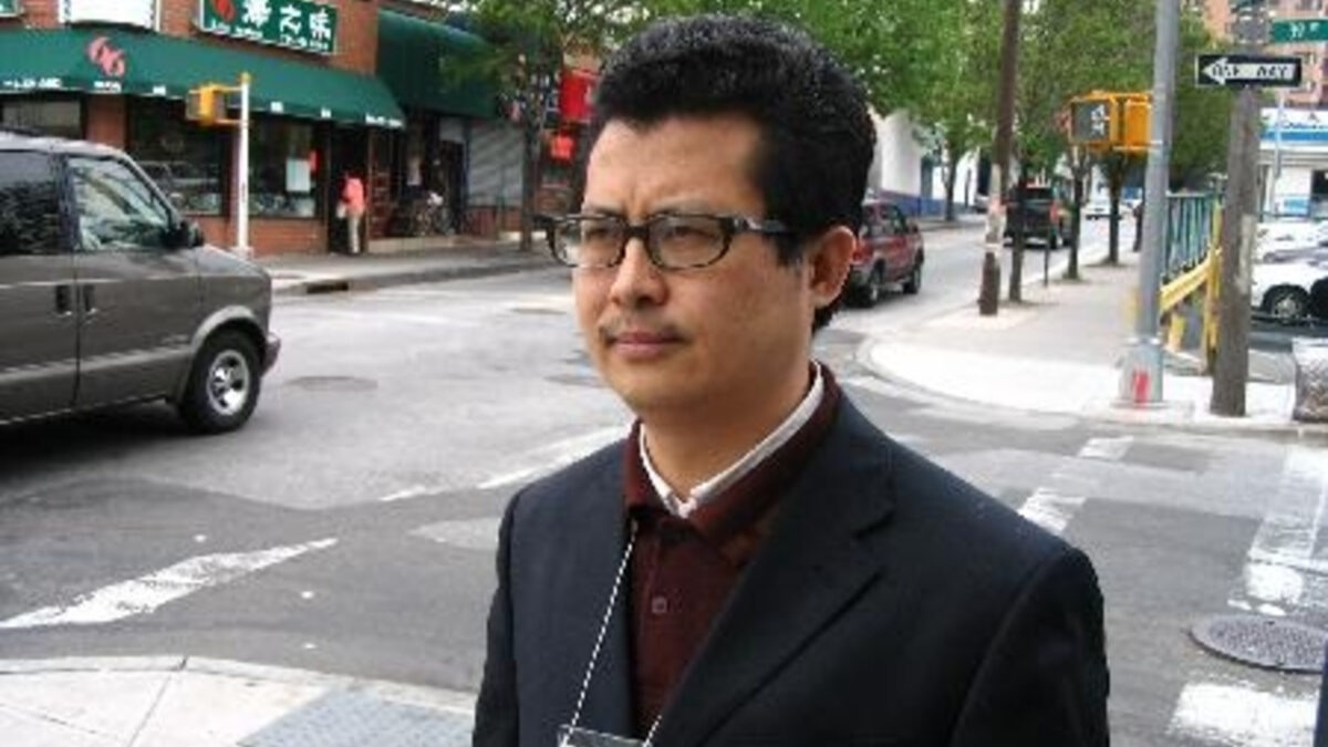Piden a China que libere a activista de derechos humanos tras muerte de su esposa en EE.UU.