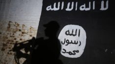 Asesinan en Irak a 2 notables terroristas de ISIS, entre ellos un alto dirigente, dice primer ministro
