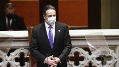 Legislador estatal pedirá juicio político contra gobernador de Nueva York Cuomo