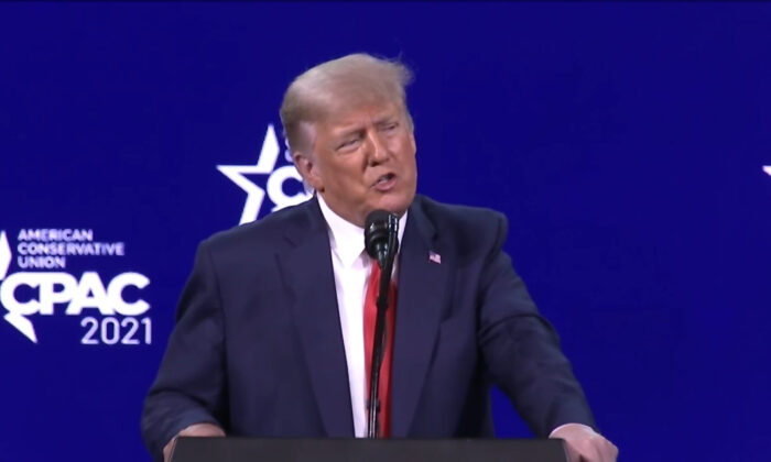 El expresidente Donald Trump habla en la Conferencia de Acción Política Conservadora (CPAC) en Orlando, Florida, el 28 de febrero de 2021. (Captura de pantalla/CPAC a través de NTD)