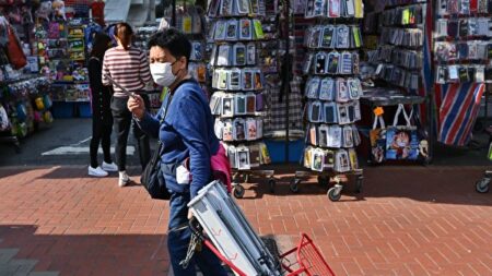 Grupo vinculado a Beijing continúa atacando a Falun Gong en Hong Kong