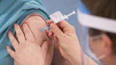 Noruega investiga otras dos muertes tras recibir vacuna de AstraZeneca