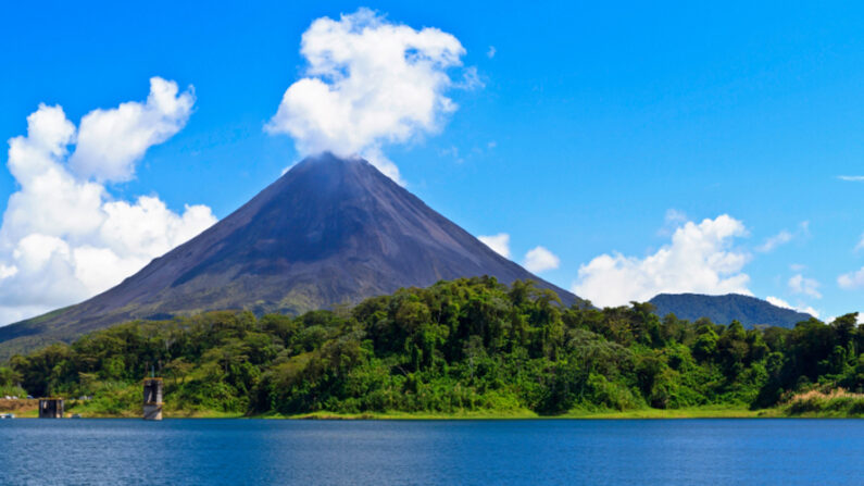 Volcán Arenal. Costa Rica.  (Travel local / Flickr)