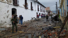 Sube a 43 el número de heridos por la explosión de un coche bomba en Colombia