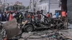 Al menos 53 muertos en el ataque de Al Shabab a 3 bases militares en Somalia