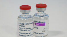 AstraZeneca podría haber utilizado información no actualizada en ensayo de vacuna COVID-19: EE.UU.
