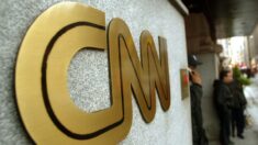 Acusan a productor de CNN de seducir a niñas para que participen en actividades sexuales ilegales