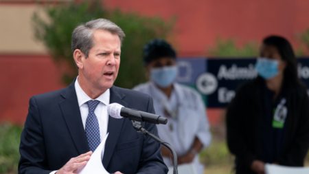 Gobernador de Georgia, Brian Kemp, denuncia la reubicación de MLB como «cultura de la cancelación»