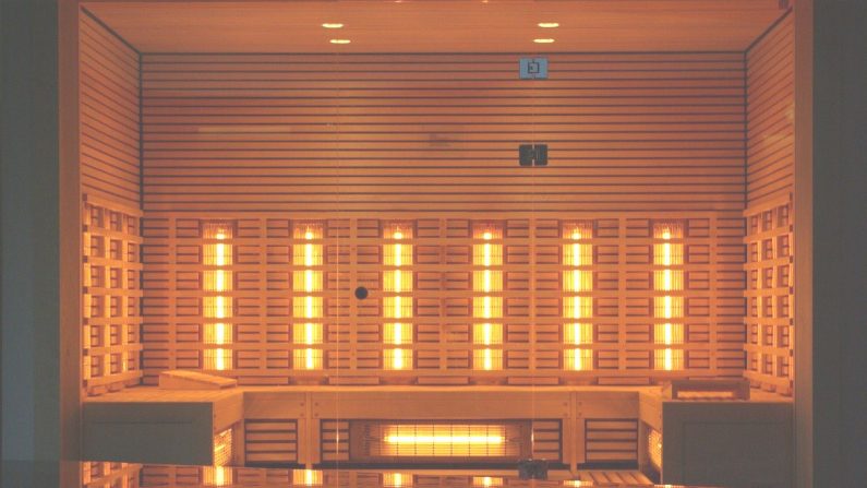 Las saunas de infrarrojos son una forma de rejuvenecer nuestras células cuando no hay luz solar disponible. (Patricia York / Pixabay)