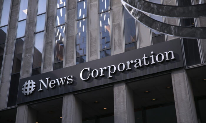 El edificio de News Corp. en la 6ª Avenida, sede de Fox News, el New York Post y el Wall Street Journal en la ciudad de Nueva York, Nueva York, el 20 de marzo de 2019. (Kevin Hagen/Getty Images)