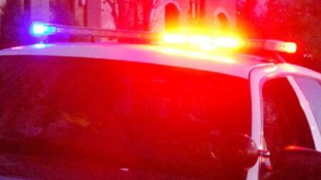 Policía de Atlanta detiene a hombre con 6 armas y chaleco antibalas en tienda de comestibles