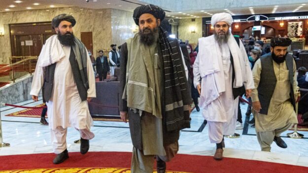 Beijing y los talibanes son amigos, presume el editor de Global Times
