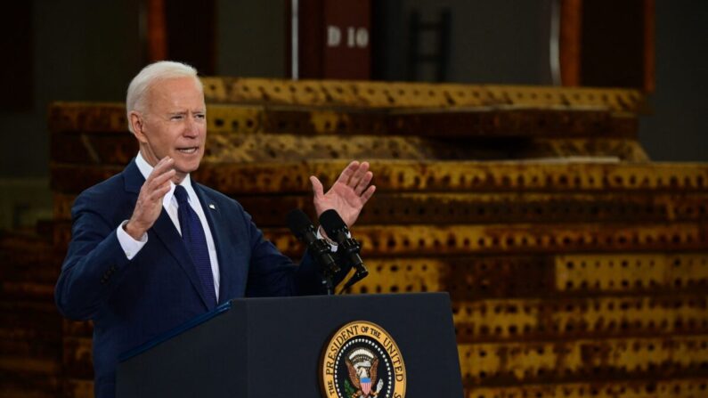 El presidente Joe Biden en Pittsburgh, el 31 de marzo de 2021. (JIM WATSON/AFP via Getty Images)