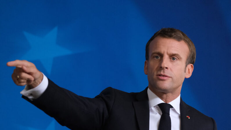 El presidente francés Emmanuel Macron habla al final de una cumbre de dos días de líderes de la Unión Europea el 18 de octubre de 2019 en Bruselas, Bélgica. (Sean Gallup / Getty Images)