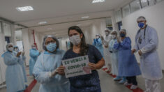 Enfermeros brasileños animaron con sus cantos y rezos a pacientes graves por COVID-19 en la Pascua