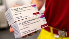 Reino Unido informa de 7 muertes por coágulos sanguíneos tras la vacuna de AstraZeneca