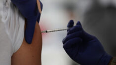 Fueron reportadas tres muertes por COVID-19 entre los vacunados en Oregón, dicen funcionarios