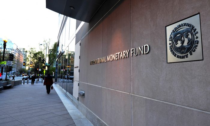 El Fondo Monetario Internacional (FMI) en Washington, D.C. el 5 de abril de 2016. (Karen Bleier/AFP/Getty Images)