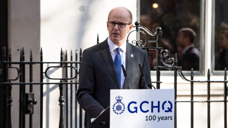 El director del Cuartel General de Comunicaciones del Gobierno (GCHQ), Jeremy Fleming, asiste a un evento para conmemorar el centenario del GCHQ, la Agencia de Inteligencia, Seguridad y Cibernética de Reino Unido, en Watergate House, en Londres, el 14 de febrero de 2019. (Niklas Halle'n/AFP vía Getty Images)

