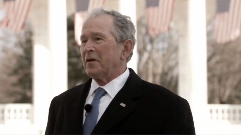 El expresidente George W. Bush habla durante el especial Celebrating America Primetime el 20 de enero de 2021. (Nota de prensa/Biden Inaugural Committee via Getty Images)
