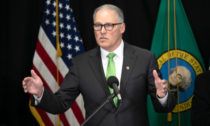 El gobernador del estado de Washington, Jay Inslee, en Seattle, estado de Washington, el 11 de marzo de 2020. (John Moore/Getty Images)