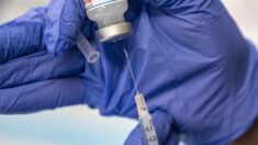142 personas totalmente vacunadas en Houston dan positivo en la prueba de COVID-19